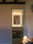 la chambre d'h�te AGATHE - le coin douche/lavabo